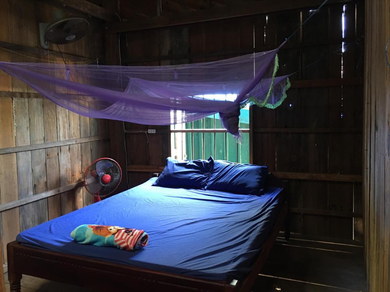 Angkor Chom Bungalows And Rooms Sok San Village Kültér fotó